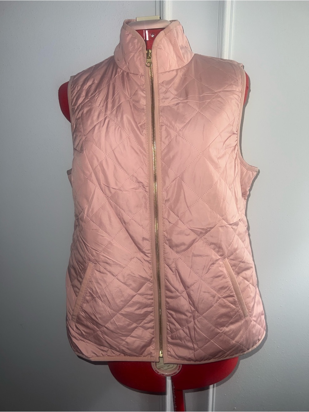 Old Navy Dusty Pink Diamond Stitch Vest Lightweight Gold Zipper size medium